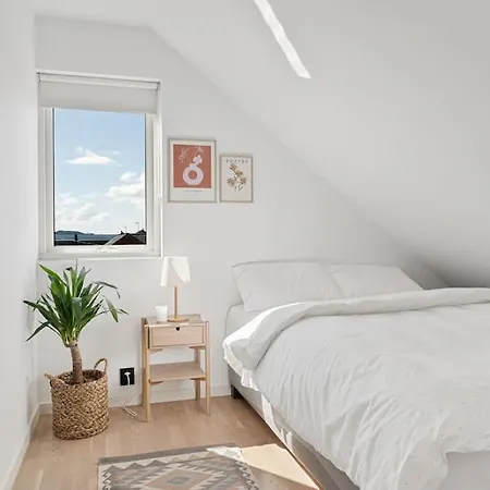 Great And Modern Apartment With Wifi And New Furniture Хёугесунн Экстерьер фото