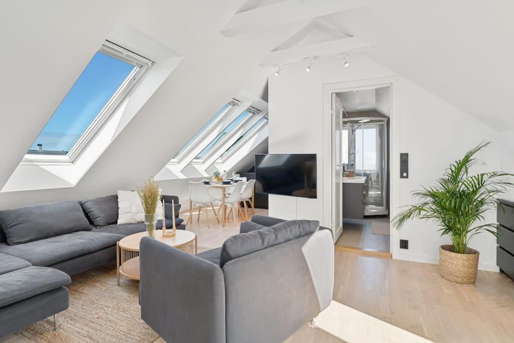 Great And Modern With Wifi And New Furniture